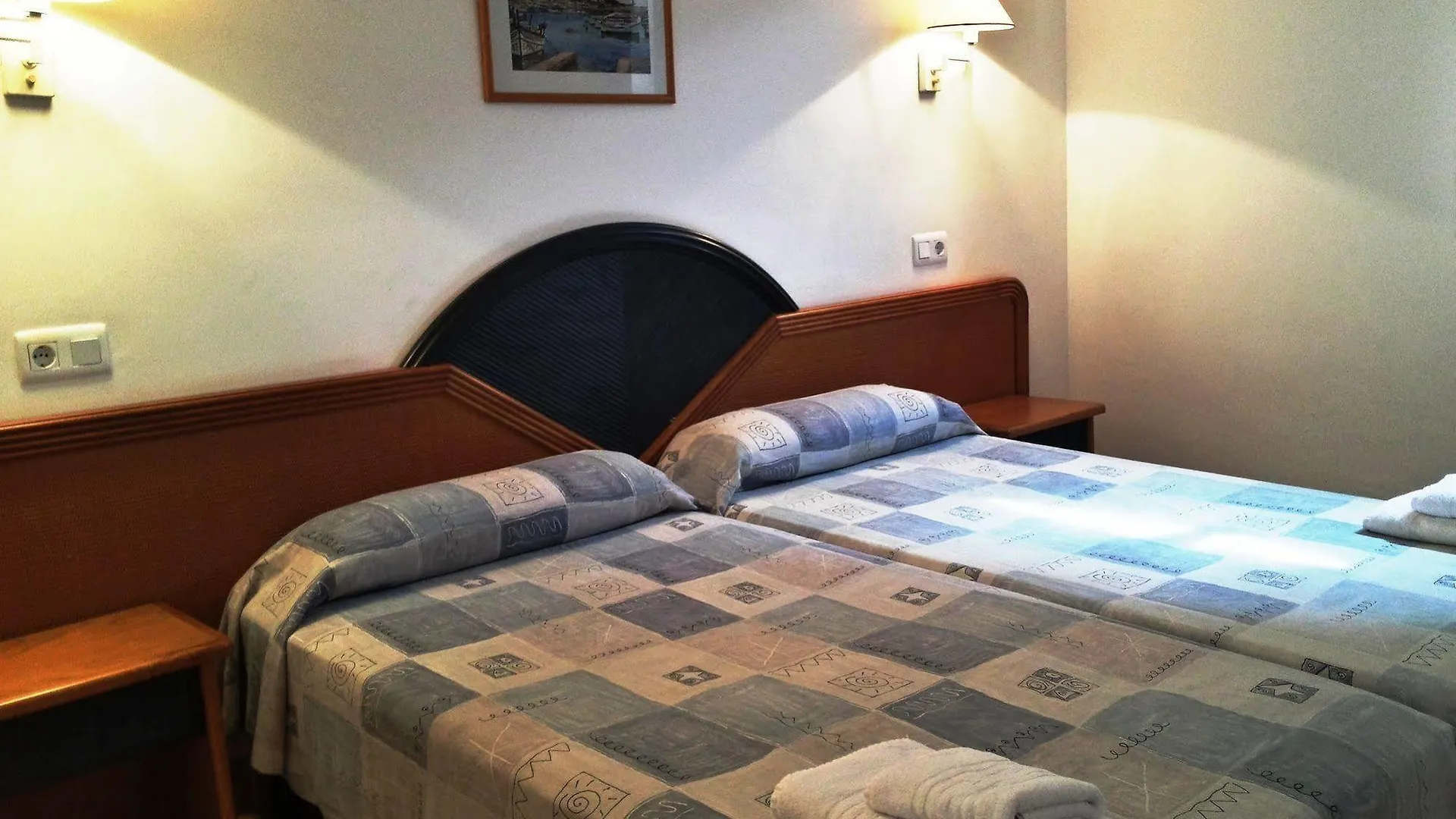 Apartamentos Primasud Punta Prima  Aparthotel Punta Prima (Menorca)